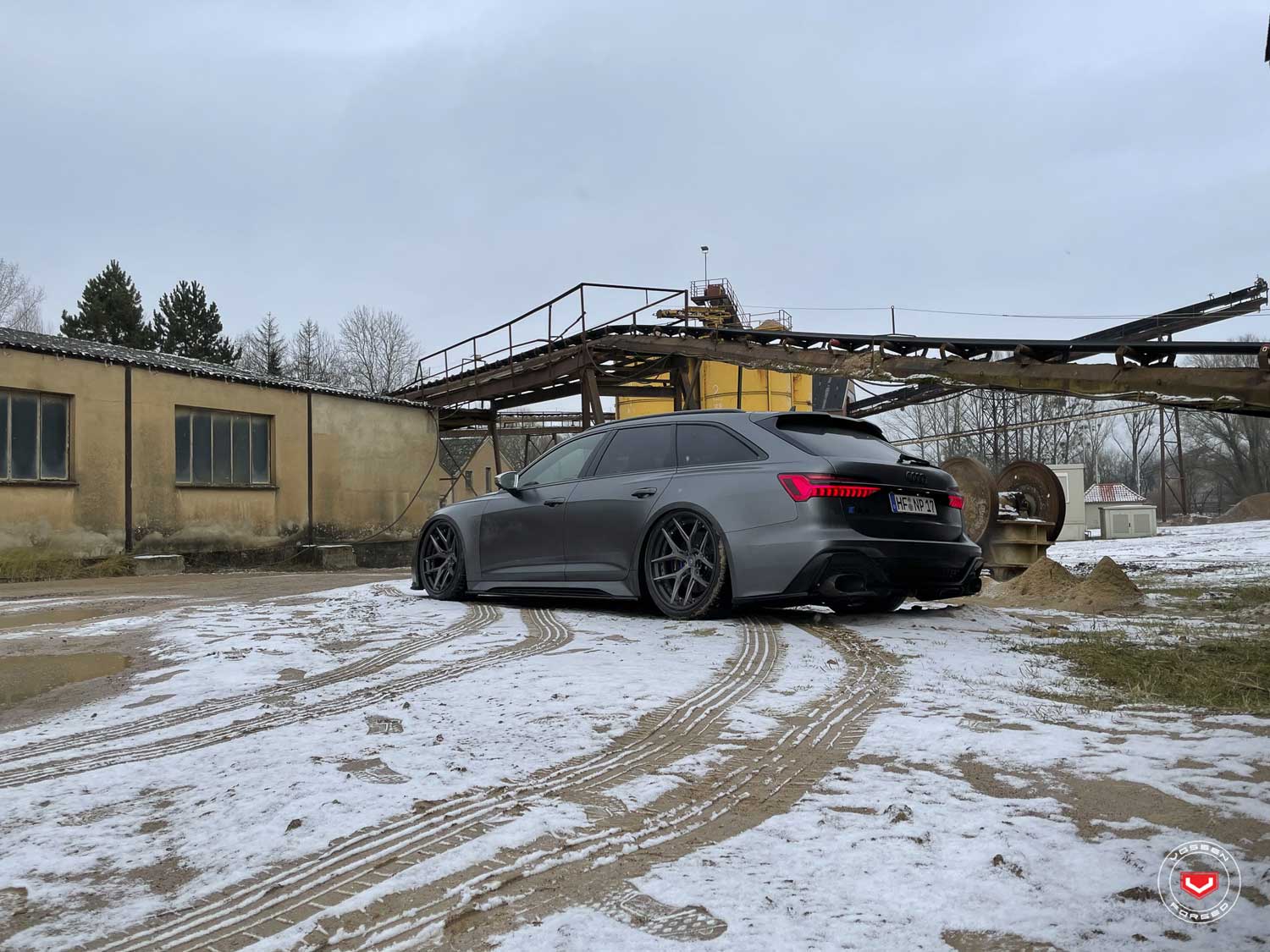 Gallery VOSSEN S21-01 vossen_S21_3p_Gallery_2.jpg