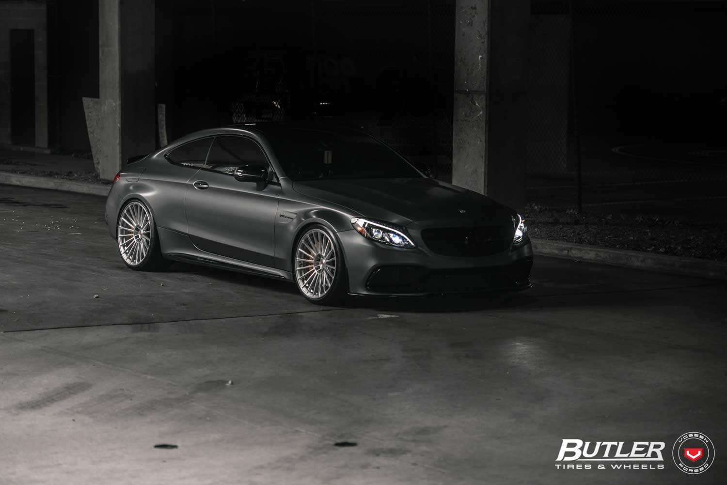 Gallery VOSSEN S17-04 vossen_S1704_Mono__Gallery_1.jpg