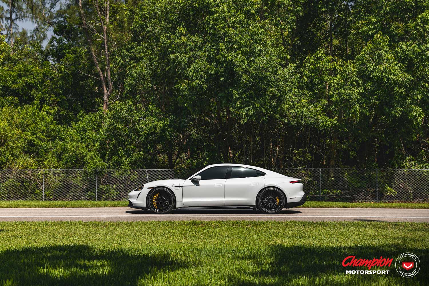 Gallery VOSSEN S17-04 vossen_S1704_Mono__Gallery_2.jpg