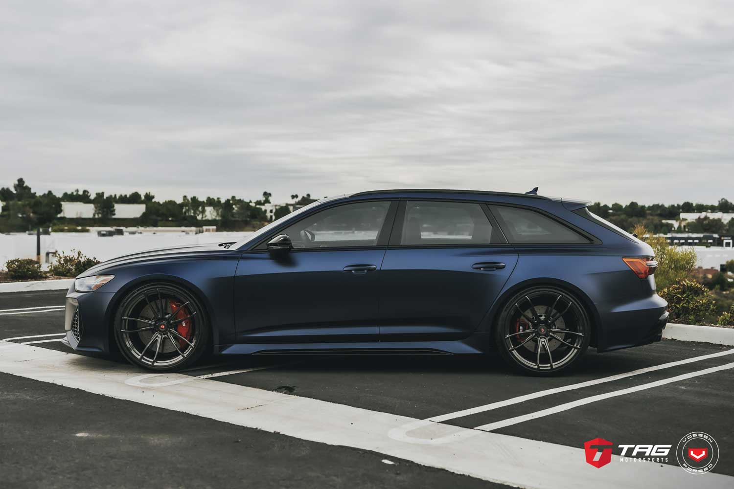 Gallery VOSSEN S17-06 vossen_S1706_Mono_gallery_1.jpg